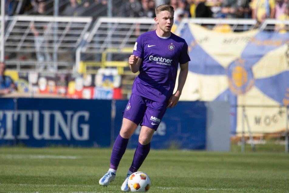 Erik Majetschak (25) spricht von einer brutalen Enttäuschung, weil alle den Pokal unbedingt nach Aue holen wollten.