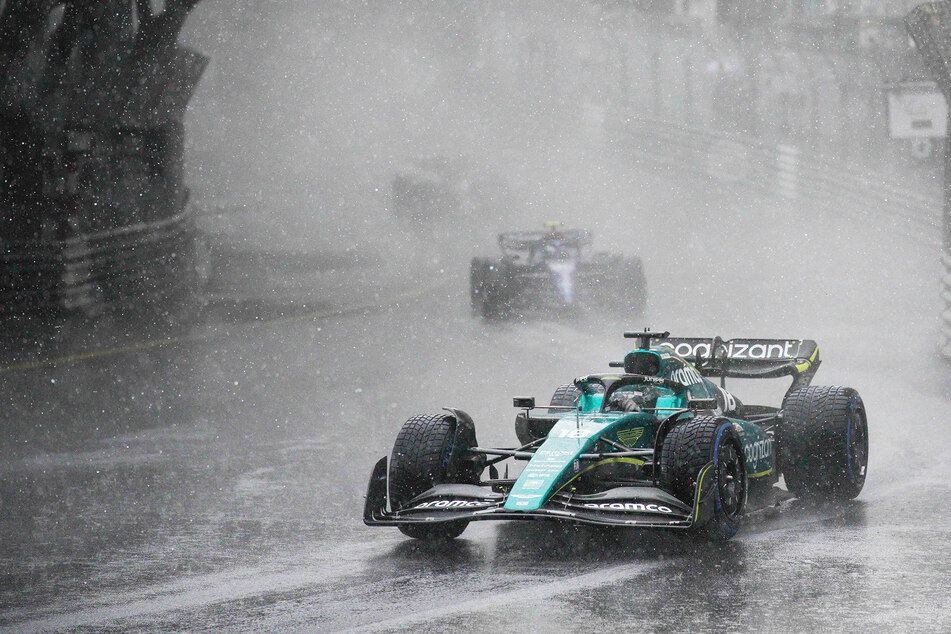 Verzögerungen in der Formel 1: Heftiger Regen in Monaco - Rennen startet!