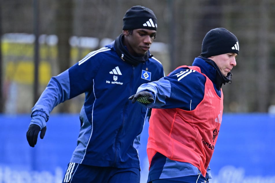 Anssi Suhonen (24, r) steht vor einem Abschied vom HSV.