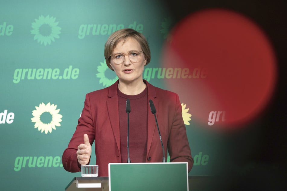 Grünen-Parteivorsitzende Franziska Brantner (45) schränkte bei aller Zuneigung für die CDU aber auch ein: "Ach, auch bei der CDU gibt es Absetzbewegungen von einem Kurs, der klar die liberalen Demokratien stärkt."