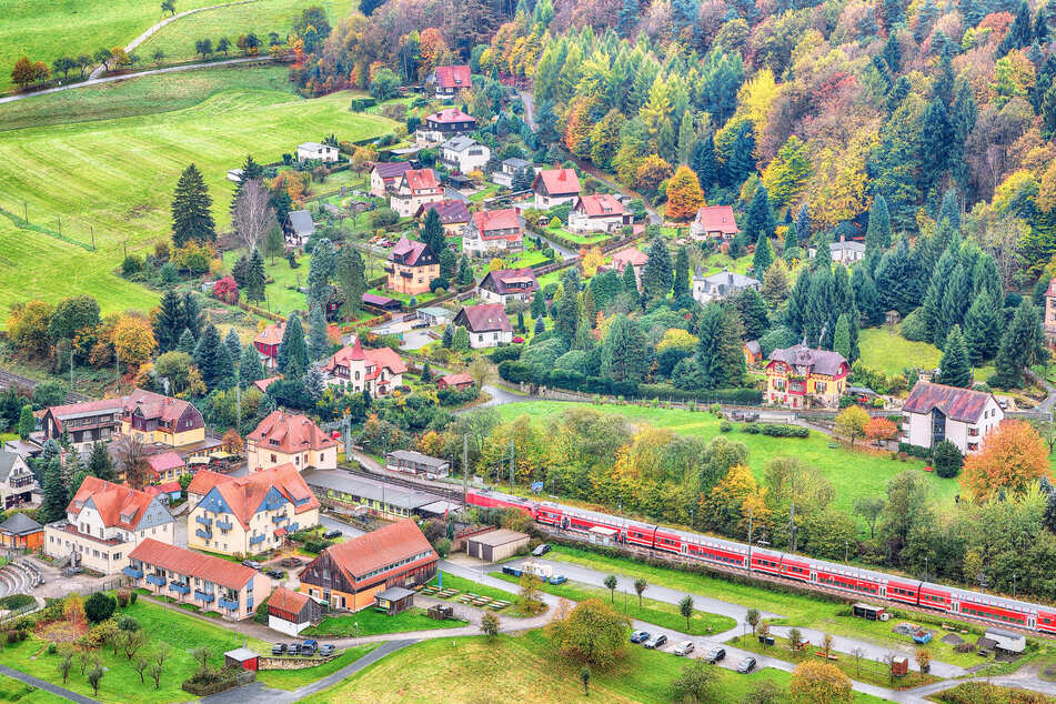 Über die Sächsische Schweiz bis hin zur tschechischen Grenze ist eines der größten DB-Lärmschutzprojekte.