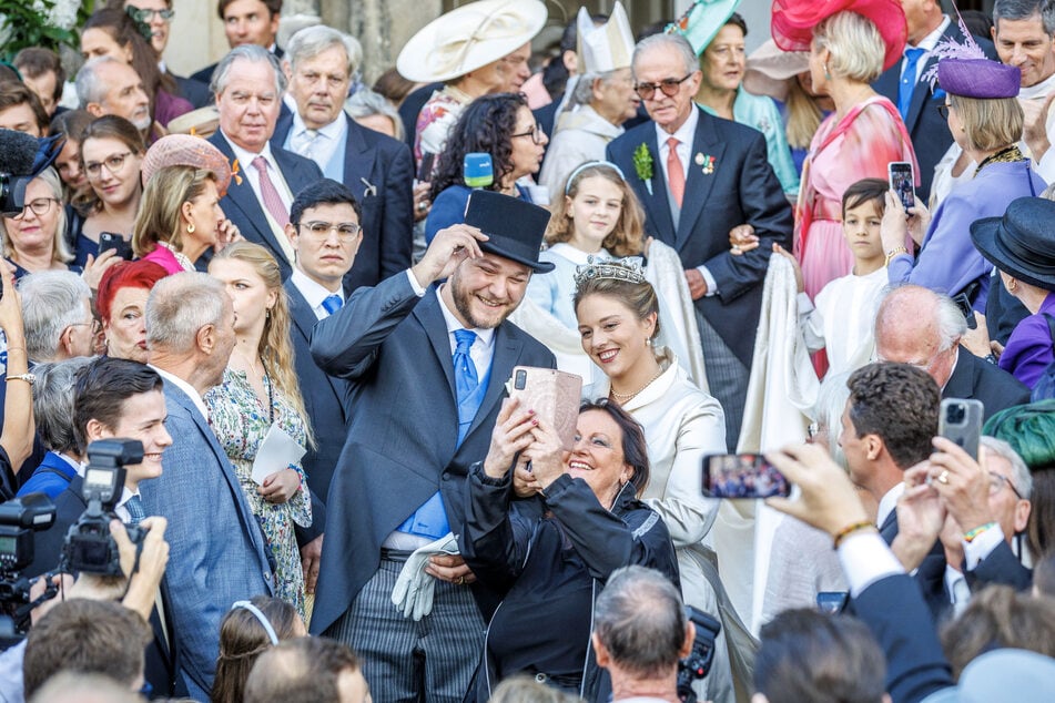 Vor knapp einem Jahr feierten die Neu-Eltern in Dresden eine rauschende Hochzeit.