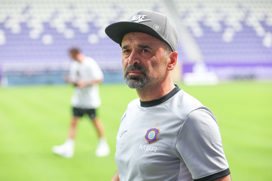 Auch Aues Coach Khvicha Shubitidze (51) geht in seine erste volle Saison als Trainer.