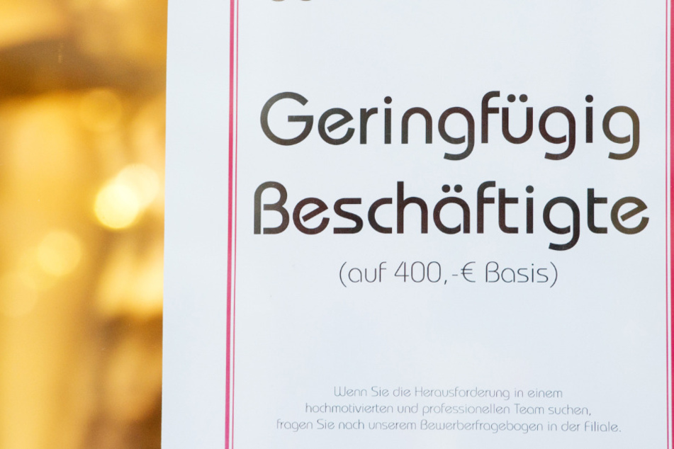 Im gesamten ersten Halbjahr gingen die Erlöse im Vergleich zum Vorjahreszeitraum um nahezu 40 Prozent zurück.