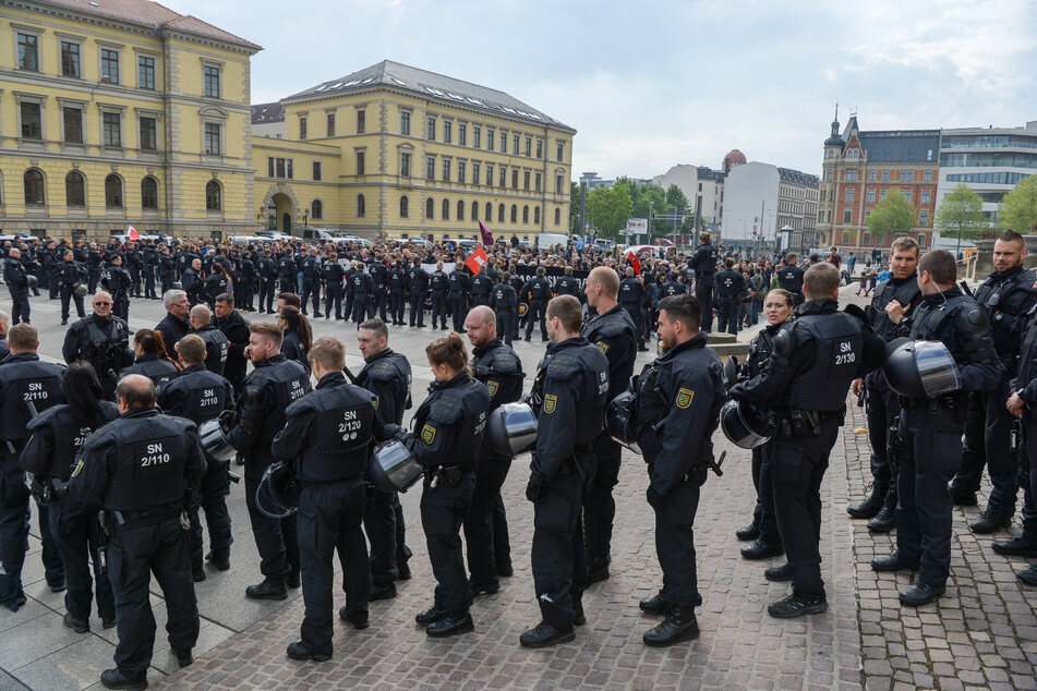Die 1.Mai- Demonstration in Leipzig im Jahr 2019. So wird und darf es aufgrund von Corona dieses Jahr nicht wieder aussehen.