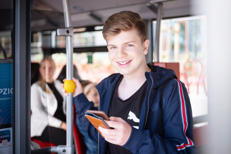 Mit der SCHOOL Card der Hallesche Verkehrs-AG wird der Schulweg zum Vergnügen.