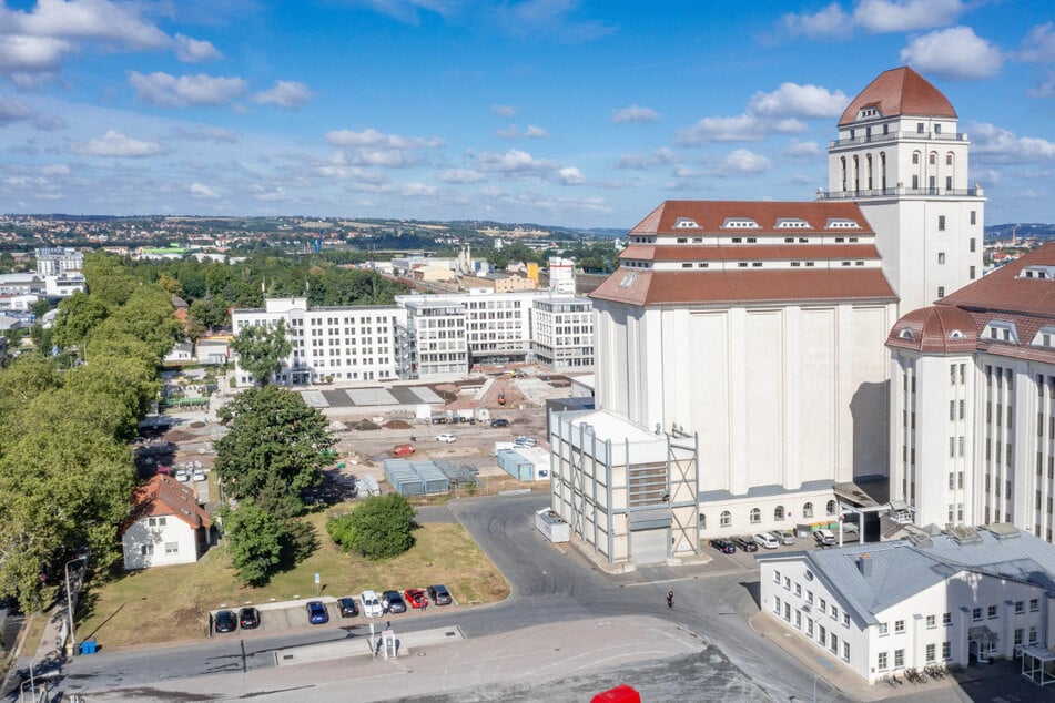 Unter anderem soll auf der großen Freifläche vor der Mühle erweitert werden.