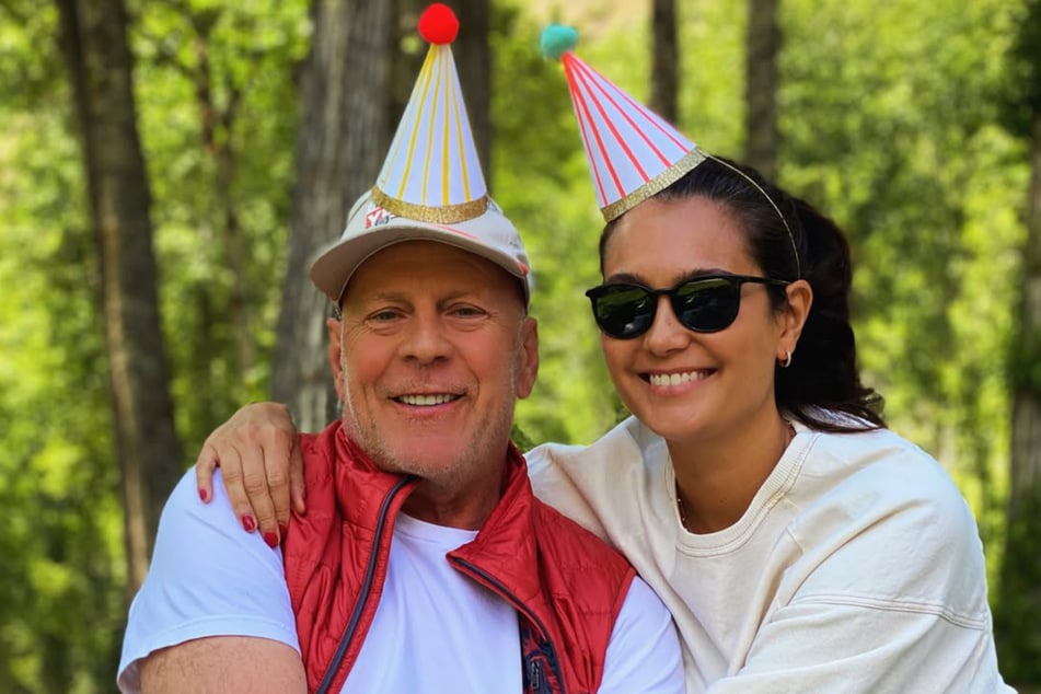 Tochter Emma teilt seltenes Foto von Bruce Willis