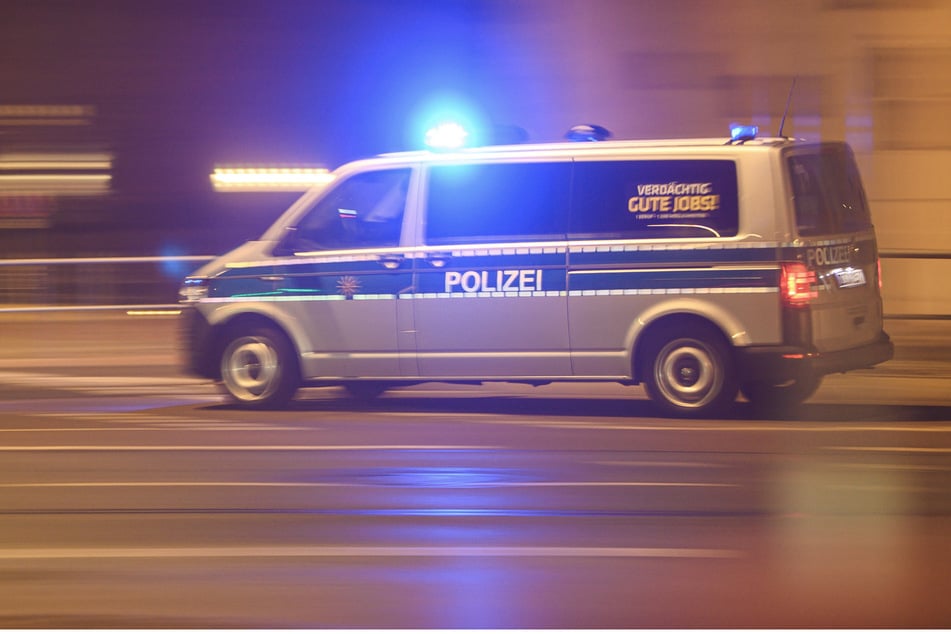 Polizisten konnten am Samstagmorgen einen Autodieb (35) nach einer kurzen Verfolgungsjagd dingfest machen. (Archivbild)