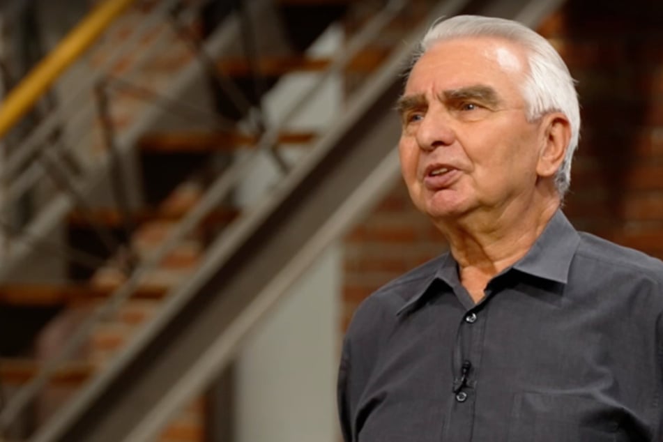 Bares für Rares: Unschönes Ende bei "Bares für Rares": Ex-Soldat verweigert Deal und geht