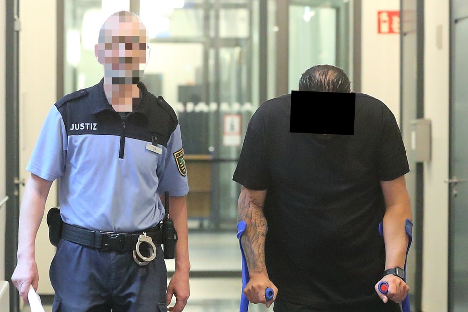 Haftstrafe für Oma-Abzocker, doch absitzen muss er sie nicht