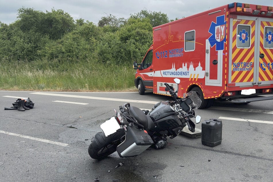 Ein Motorradfahrer (47) wurde bei einem Unfall am Sonntag im Harz schwer verletzt.