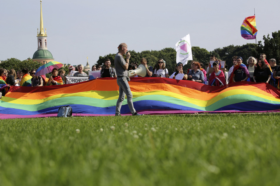 People taking part in St. Petersburg Pride in 2017.