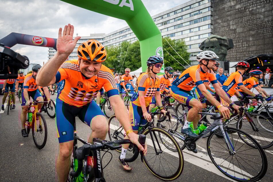 Bereits nach 20 Minuten Fahrt bergauf und bergab kommt man ganz schön ins Schwitzen.