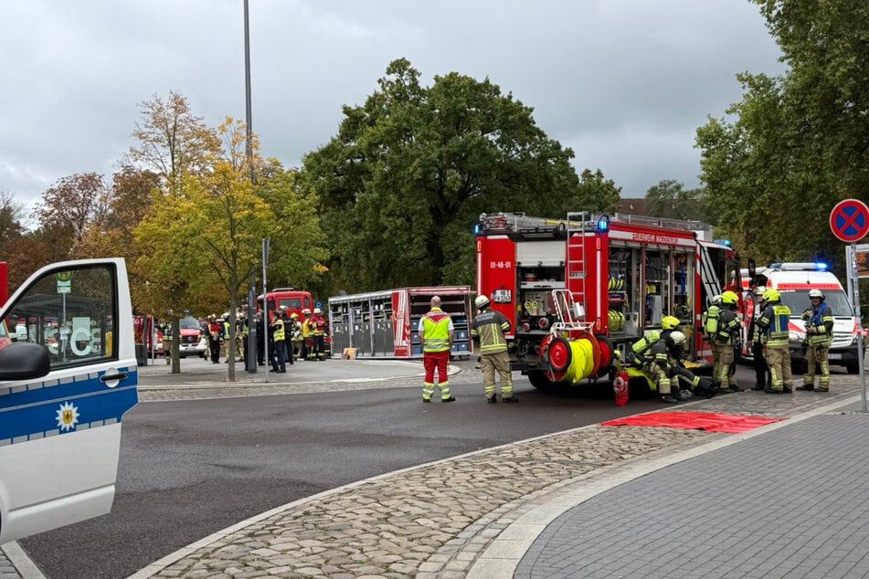 Der Bahnhof Magdeburg-Neustadt musste am Mittag gesperrt werden.