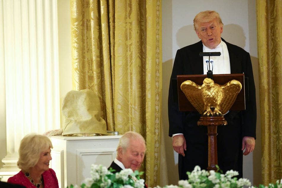 President Donald Trump has treated himself to a massive golden statue of himself, towering above his golf course in Miami.