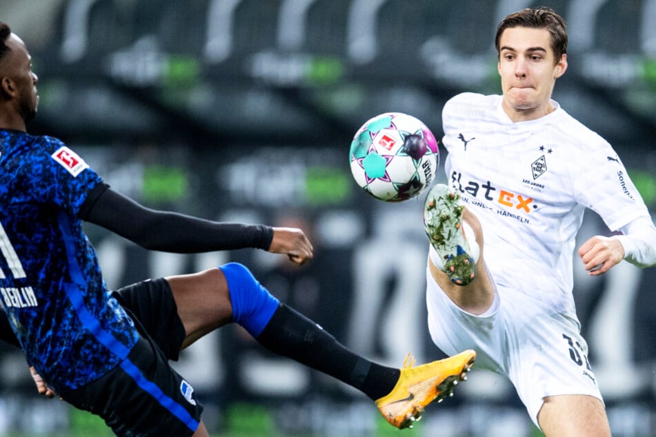Florian Neuhaus (23, r.) könnte Borussia Mönchengladbach im Sommer verlassen.