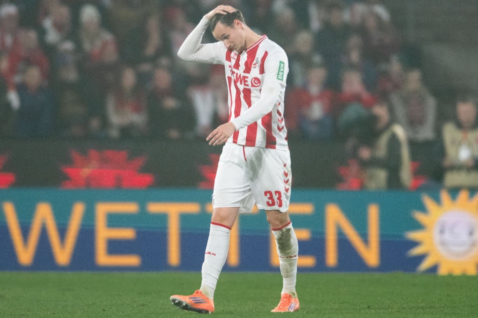 Der Niederländer trottete nach dem Platzverweis gegen Union Berlin vom Platz.