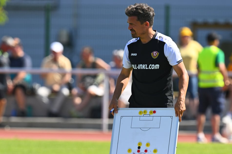 Taktisch und personell ist der Test vor allem gegen Wolfsburg für Dynamo-Trainer Thomas Stamm (42) noch mal ein ganz wichtiger.