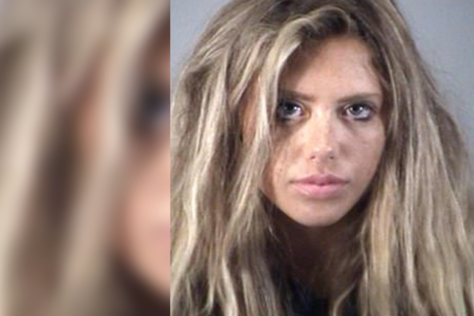 Madison Ann Bryant (19) bat einem Polizist Oralsex an.