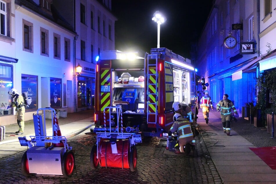 Die Straße in der Grimmaer Altstadt wurde voll gesperrt.