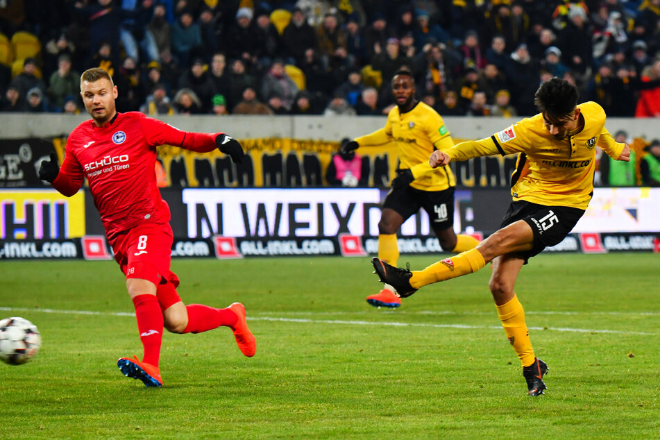 Der bisher größte Moment seiner Laufbahn: Osman Atilgan (22, r.) netzt hier am 30. Januar 2019 in der 2. Bundesliga zum 1:0 für Dynamo gegen Bielefeld ein. Am Ende verlor die SGD das spektakuläre Spiel noch mit 3:4 - nach einer 3:1-Führung!