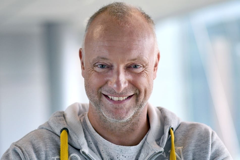 Kommentatoren-Legende Frank "Buschi" Buschmann (60) wird die Achtelfinalpartie der DBB-Auswahl gegen Portugal wieder live am Mikrofon begleiten.