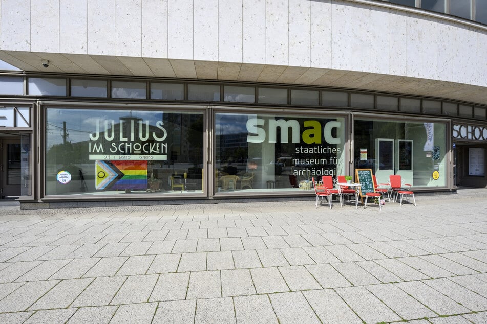 Das im Oktober 2024 eröffnete Café "Julius im Schocken" im smac schloss zum 27. August.