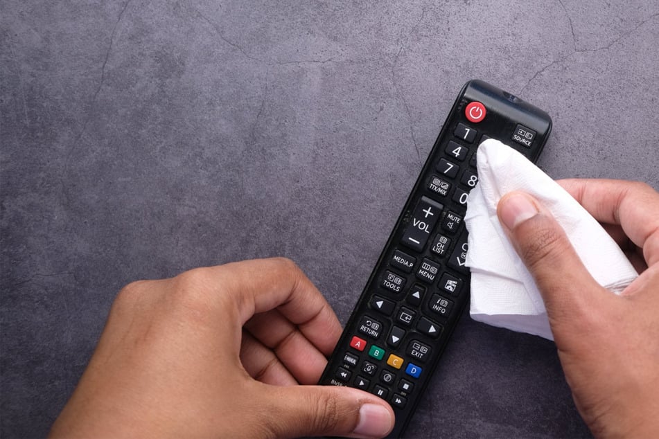 Make sure to clean your remote control regularly to avoid breakage.