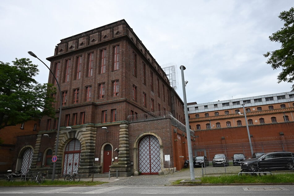 Diese Untersuchungshaftanstalt in Hamburg ist Jimi Blue Ochsenknechts aktueller Aufenthaltsort.