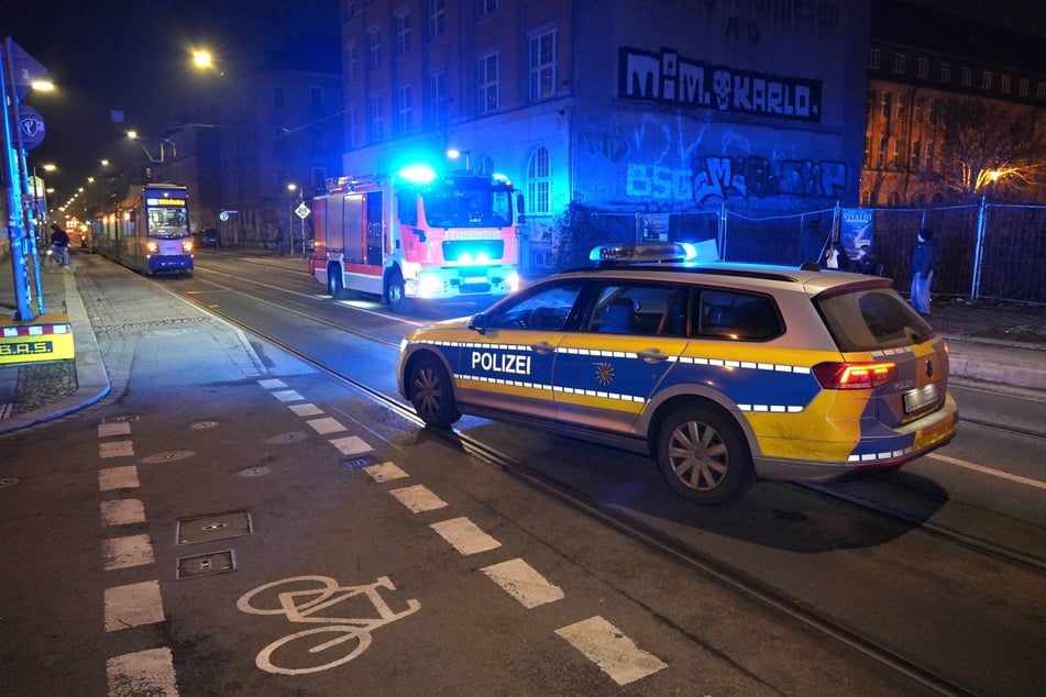 Wegen der Unfallaufnahme war auch der Straßenbahnverkehr beeinträchtigt.