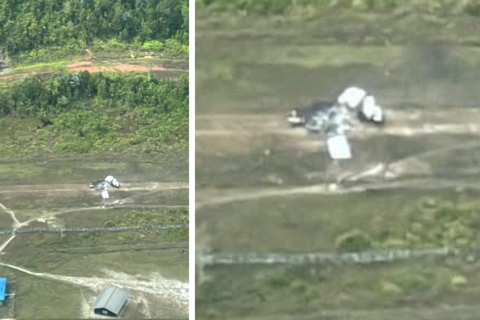 Auf Twitterbildern sieht man die zerstörte Maschine auf dem Flughafen in Papua.
