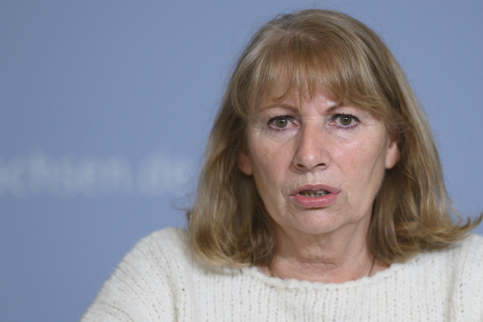 Gesundheitsministerin Petra Köpping (63, SPD) stellte am Freitag die neue Corona-Notfallverordnung vor.