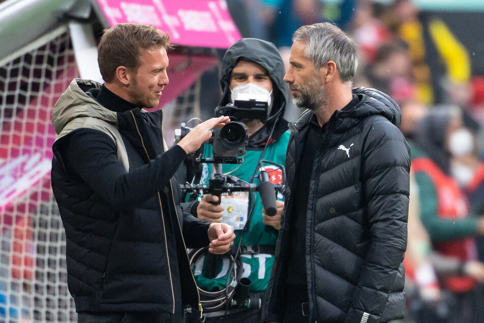 Einem Bundestrainer Julian Nagelsmann (36) traut Marco Rose (47, r.) eine Menge zu. Der Leipziger Coach verspricht volle Unterstützung. (Archivbild)