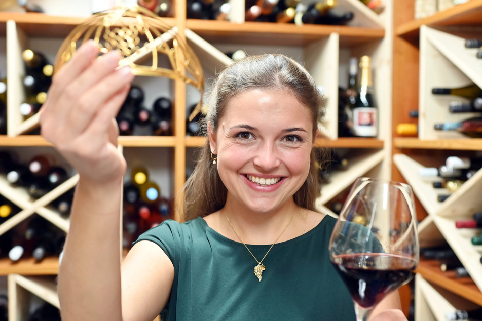 Die noch amtierende Weinkönigin Sina Erdrich (25) möchte weiterhin in der Weinbranche bleiben.