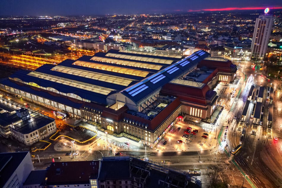 Leipzig: Für 390 Fahrräder: Leipziger Hauptbahnhof bekommt neues Parkhaus