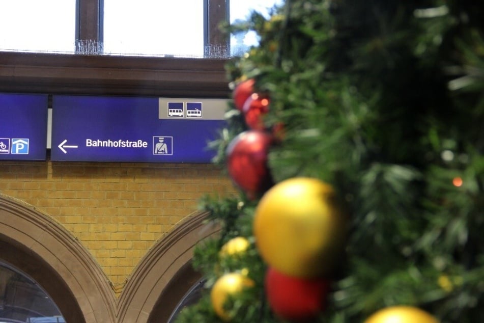 Weihnachtsbaum in Erfurt wird Fall für die Bundespolizei