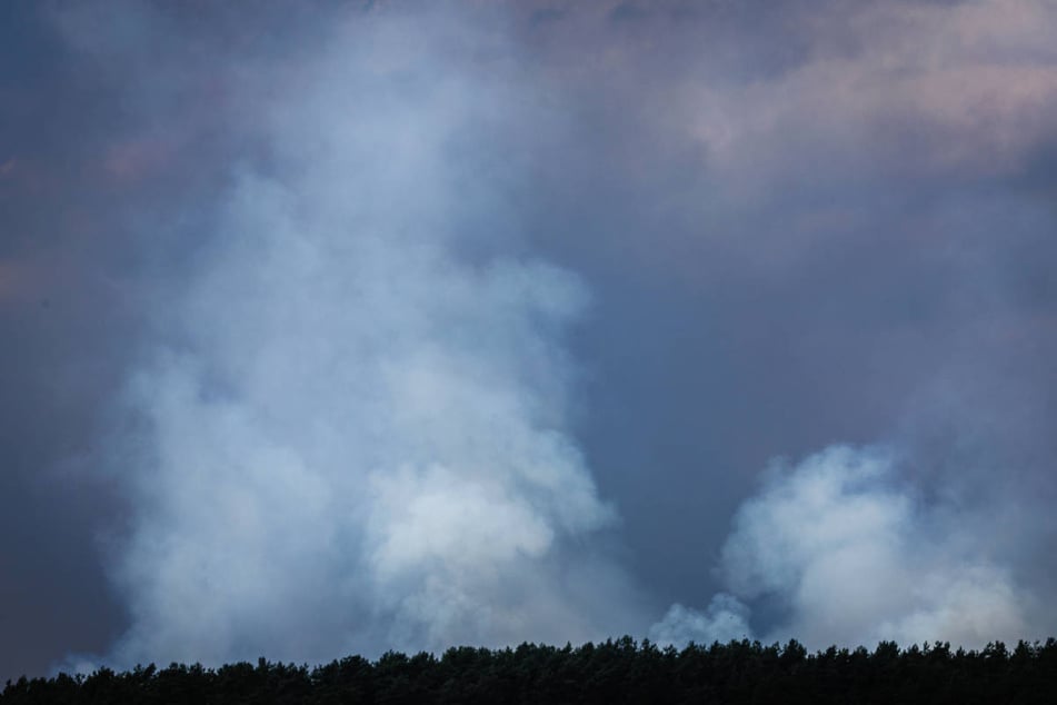 Der Waldbrand hat sich inzwischen auf eine Fläche von 318 Hektar ausgeweitet.