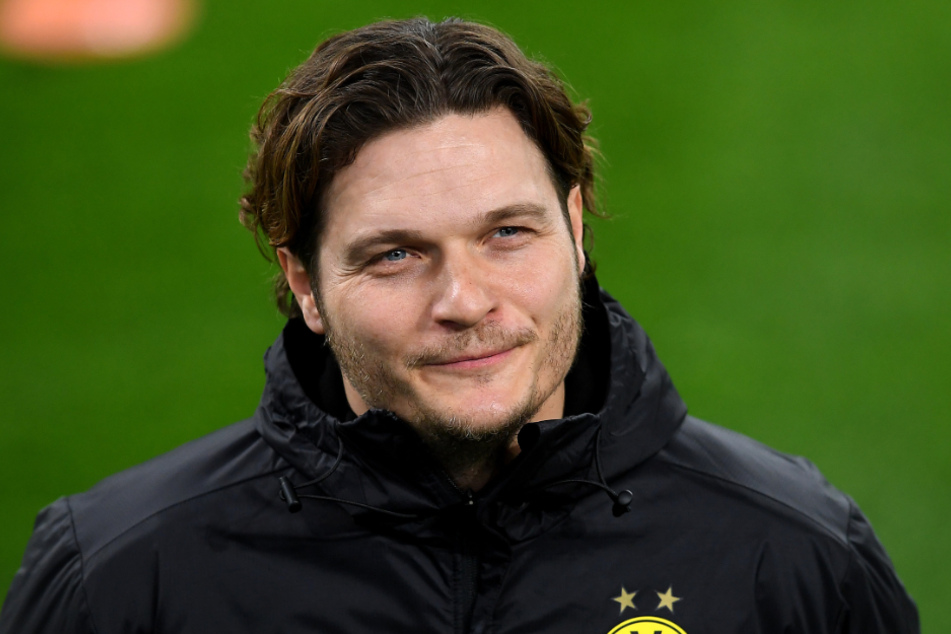 Edin Terzic (38) ist erst sei einigen Wochen Coach von Borussia Dortmund und steht schon wieder vor dem Abschuss.