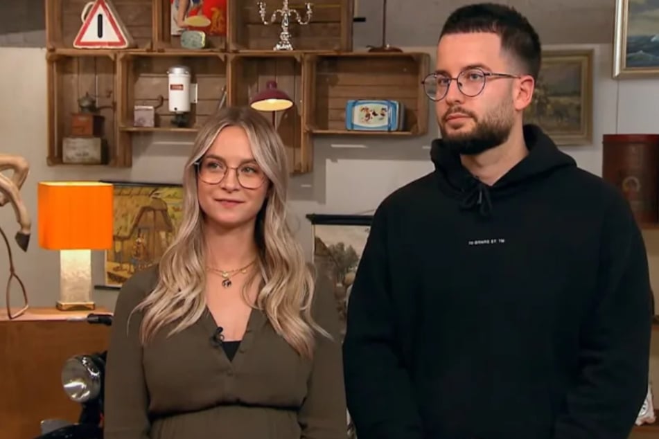 Nadine und Adrian aus Kleve werden Eltern und wollen bei "Bares für Rares" ein Werk des renommierten Fotografen Thomas Ruff zu Geld machen.