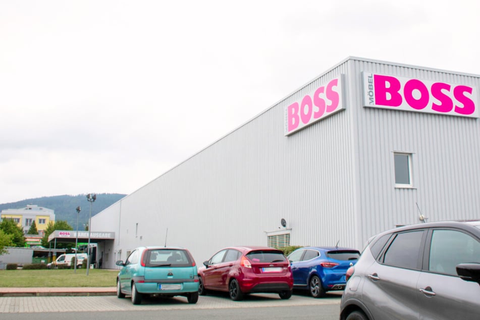 SB-Möbel Boss Saalfeld