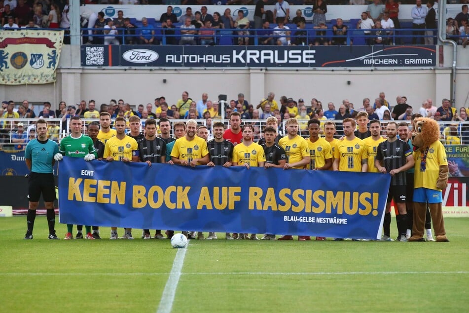 Lok Leipzig hat vor dem Spiel klare Kante gegen Rassismus gezeigt.