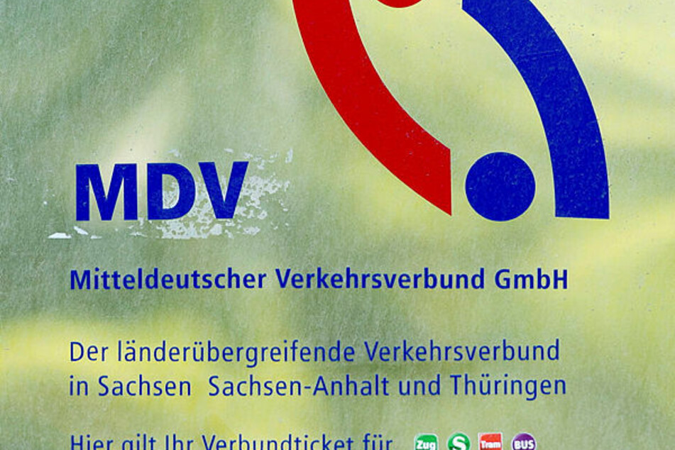 Einige Fahrpläne des Mitteldeutschen Verkehrsverbunds in Sachsen mussten gekürzt werden. (Archivbild)
