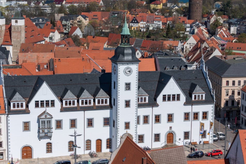 Bis Mitte Mai wird Sven Krüger (51, parteilos) Oberbürgermeister im Freiberger Rathaus bleiben.