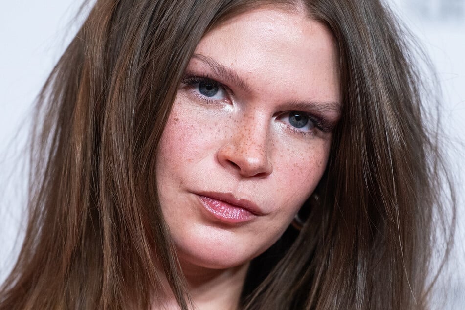 Alice Schwarzer hat ihre Meinung zu Ikkimel (28) noch mal überdacht. (Archivbild)