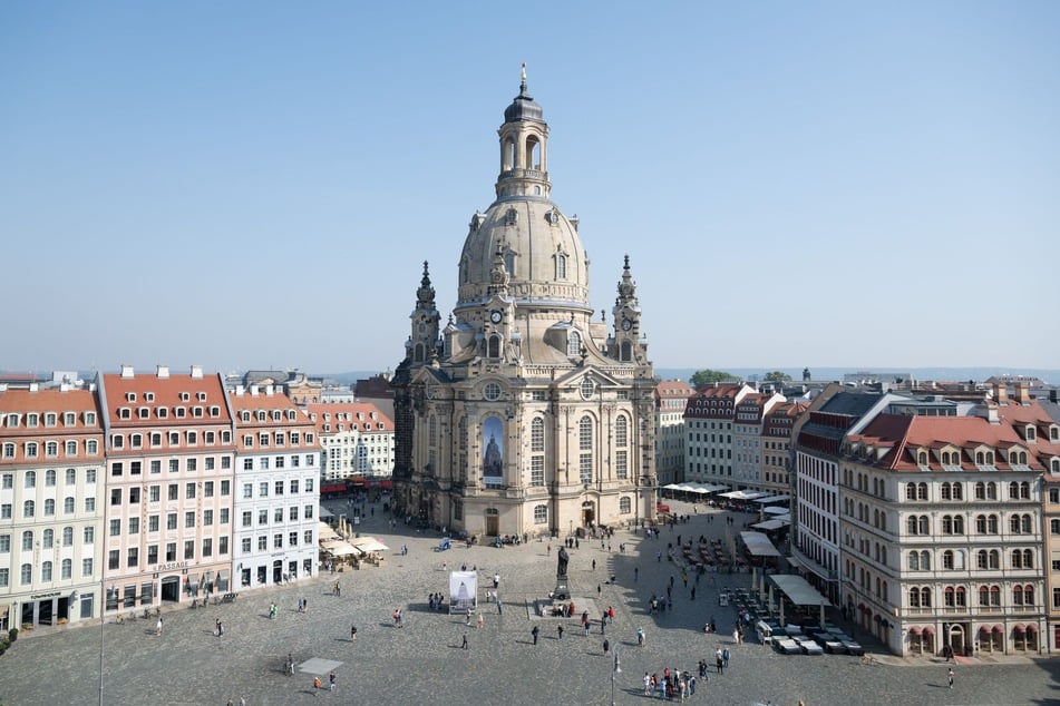 Die Frauenkirche zählt mit ihrer markanten Kuppel zu den größten Sandsteinbauten der Welt.