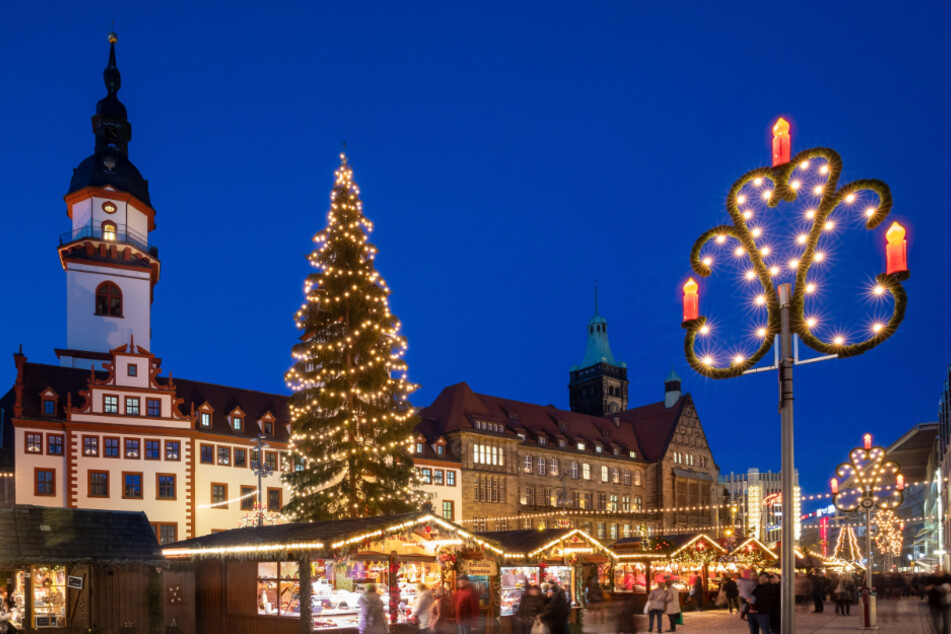 Doppelt so viele Lichter wie 2019 auf Chemnitzer Weihnachtsmarkt: So will die Stadt trotzdem sparen