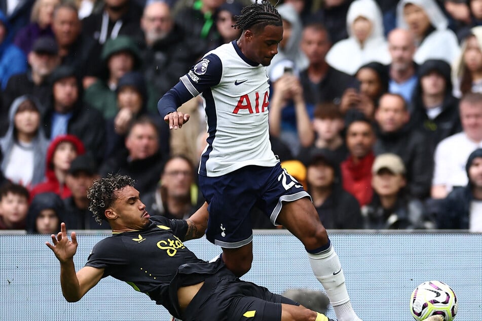 Wilson Odobert (19) hat bei Tottenham aktuell die Nase vorn. Werner ist in dieser Saison einmal mehr nur Reserve.