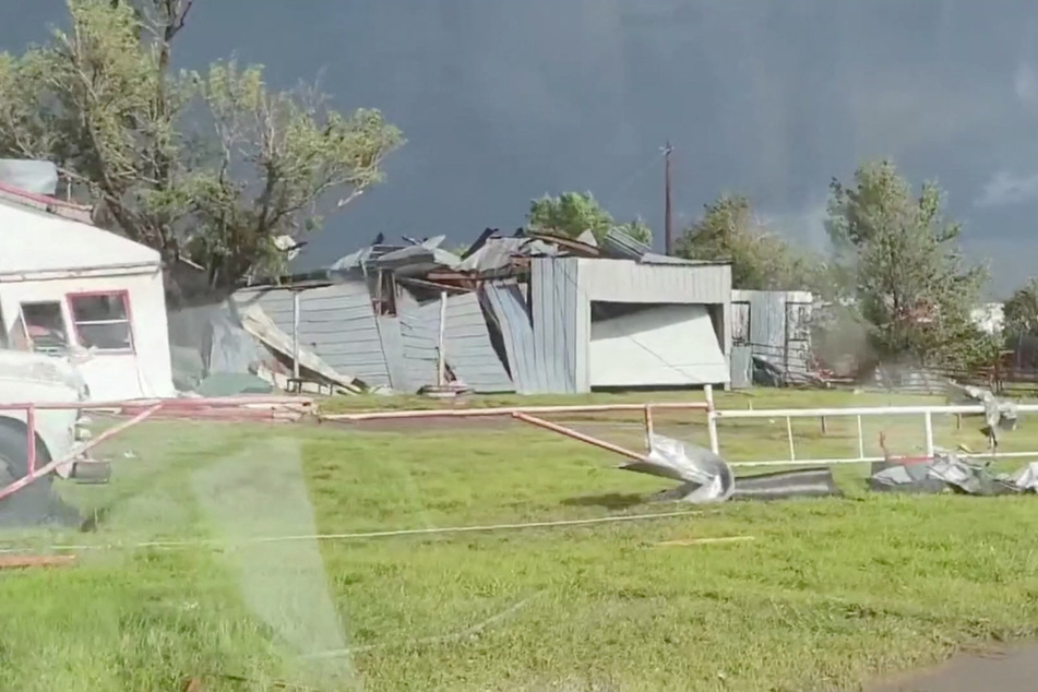"Horrific" tornado destroys Texas town, killing multiple people