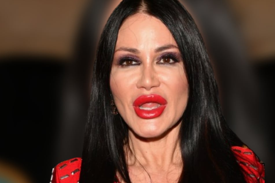 Djamila Rowe (58) hat klare Regeln, mit welchen Inhalten sie an die Öffentlichkeit gehen will - und mit welchen nicht.